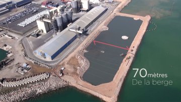 Vue aérienne du port de Sète montrant l’extension du quai H à 70 mètres de la berge – captation drone par l’Agence Satellite.